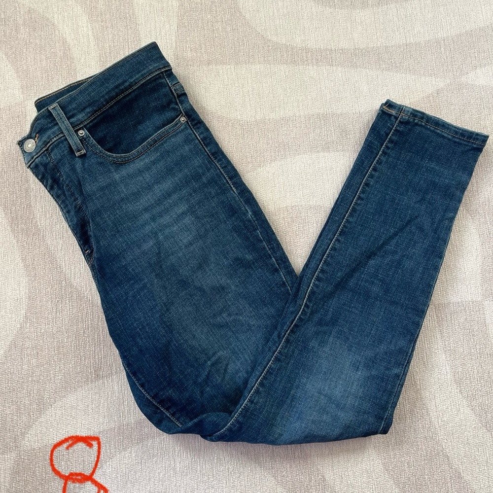 Levi’s, 311 Shaping Skinny in blue, size 31